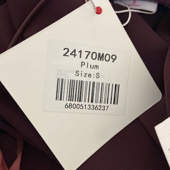 Selfie Leslie Hollywood Plum Romper Size S - Picture 13 of 13